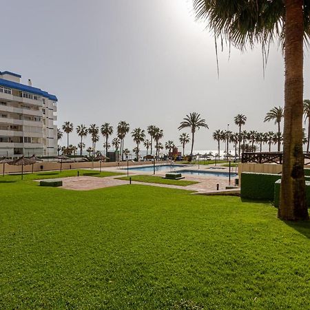 בנאלמדנה Beachfront With Spectacular Views And Swimming Pool מראה חיצוני תמונה
