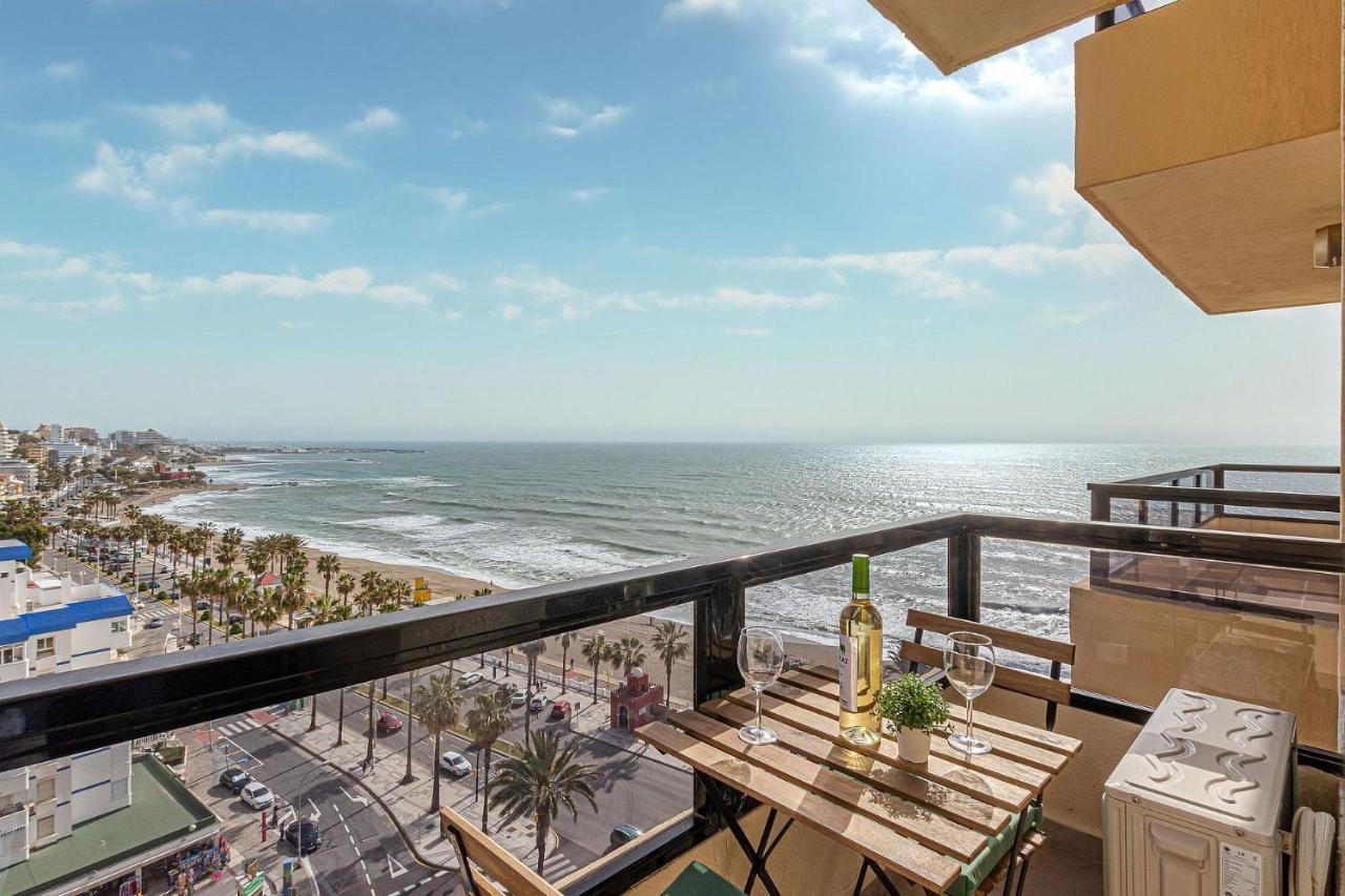 בנאלמדנה Beachfront With Spectacular Views And Swimming Pool מראה חיצוני תמונה